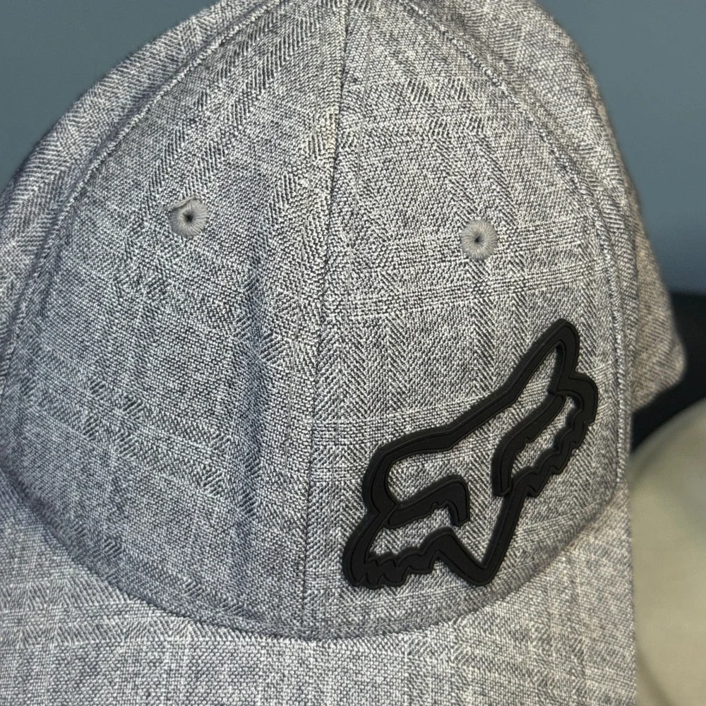 Fox Racing Kids Hat‎ Grey Herringbone Black Rubber Logo Y2K Youth Baseball Cap